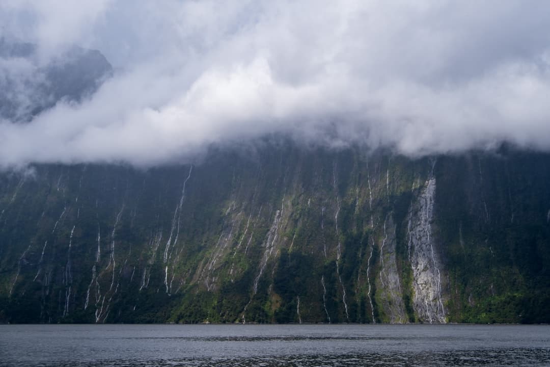 New Zealand travel - Photo by Sylvain Cleymans on Unsplash